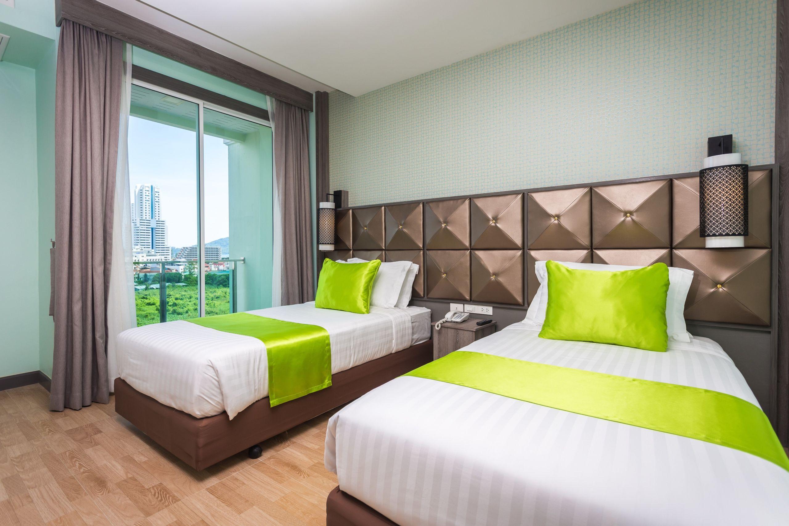 Add Plus Hotel & Spa Patong Exterior foto