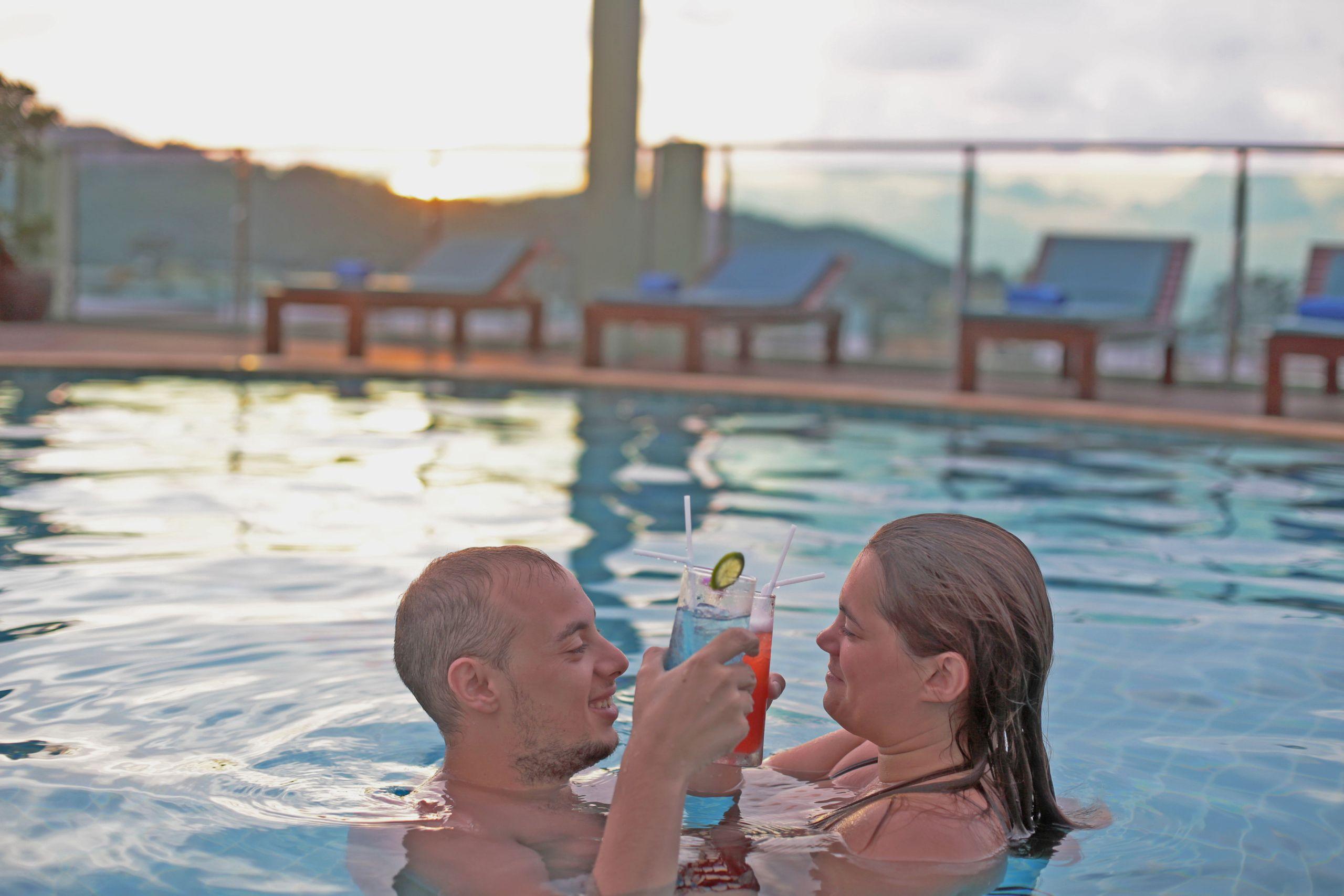 Add Plus Hotel & Spa Patong Exterior foto