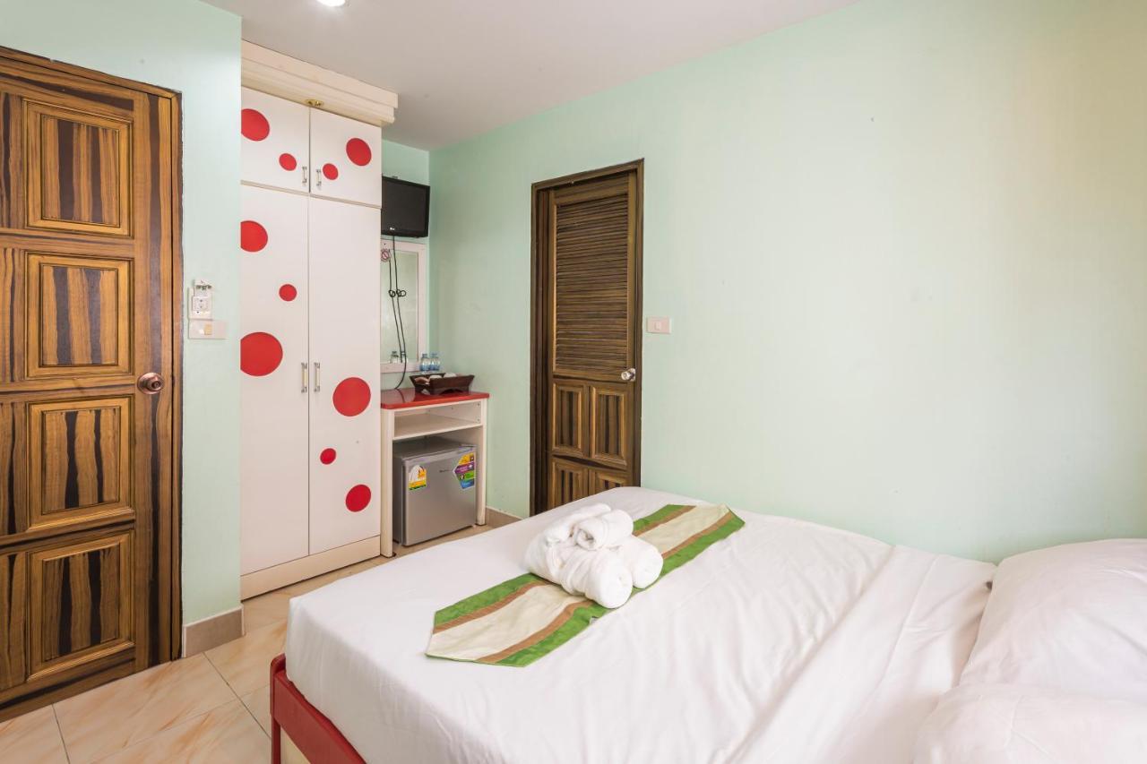 Add Plus Hotel & Spa Patong Exterior foto