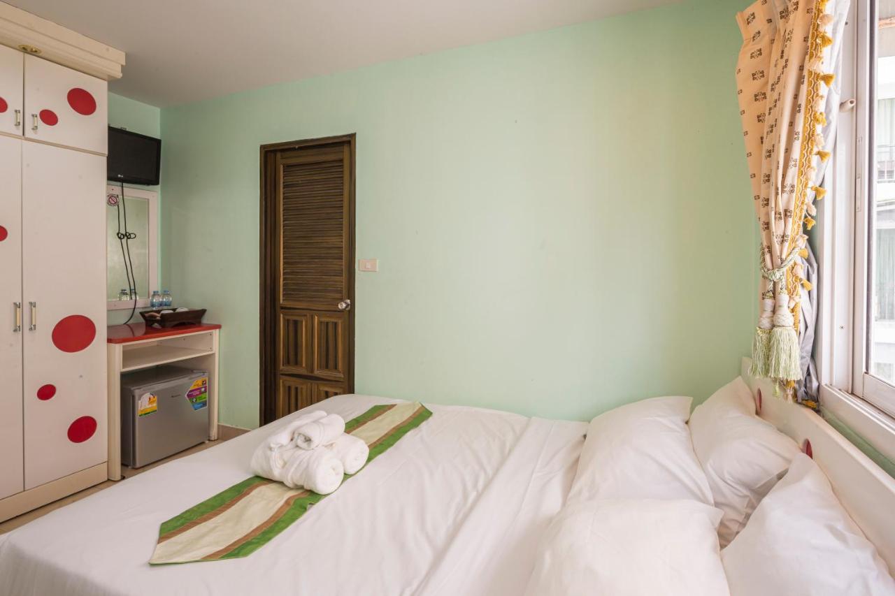 Add Plus Hotel & Spa Patong Exterior foto