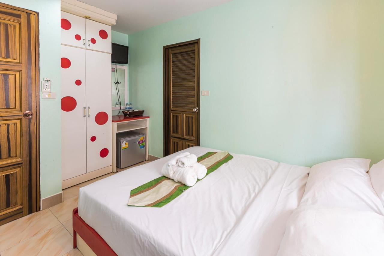 Add Plus Hotel & Spa Patong Exterior foto